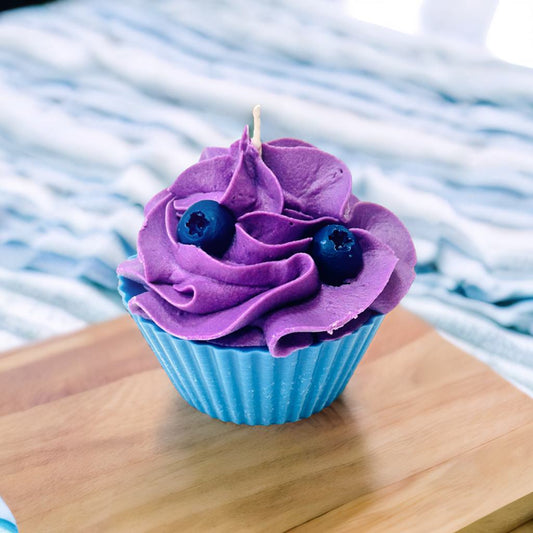 Blueberry Cupcake Candle .